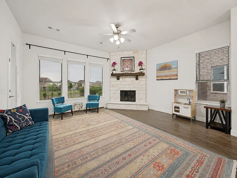 16601 Highland Dr — Photo 9