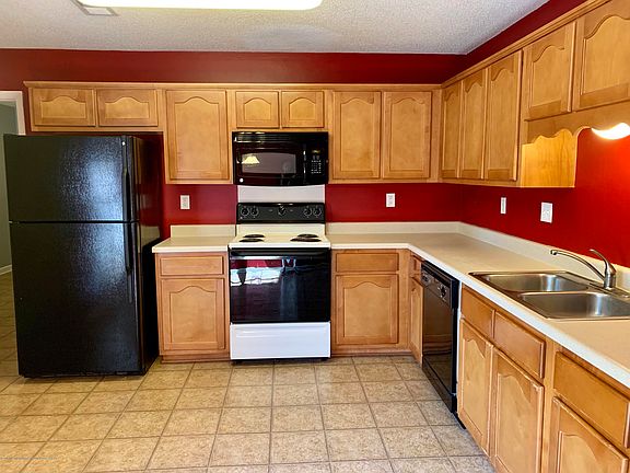 5th image of 7169 Willow Point Dr
