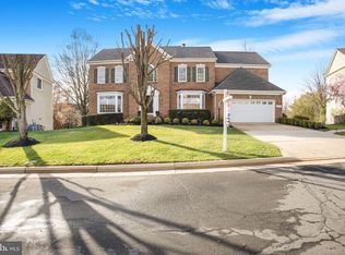 47556 Compton Cir, Sterling, VA 20165