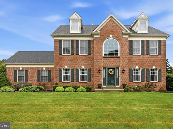304 Alexander Ct, Chalfont, PA 18914