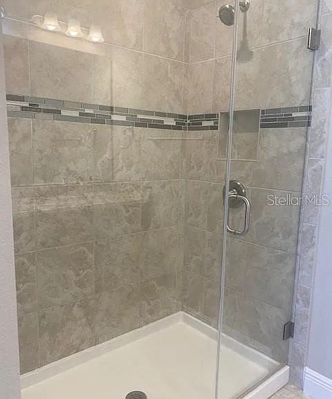 1114 Coral Ln — Photo 11