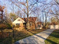 1st image of 11811 Mapleridge Dr