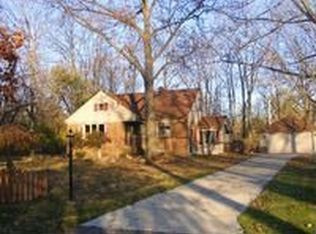 11811 Mapleridge Dr, North Royalton, OH