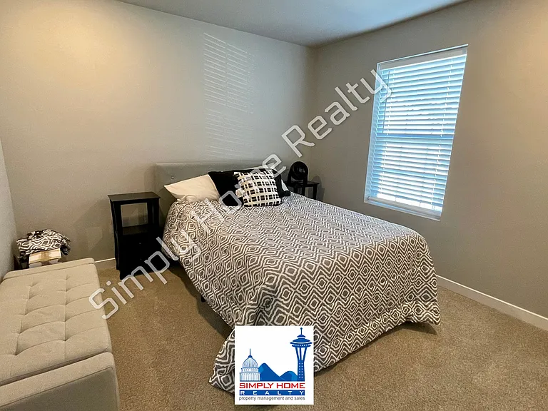 929 Vine Maple St SE — Photo 36