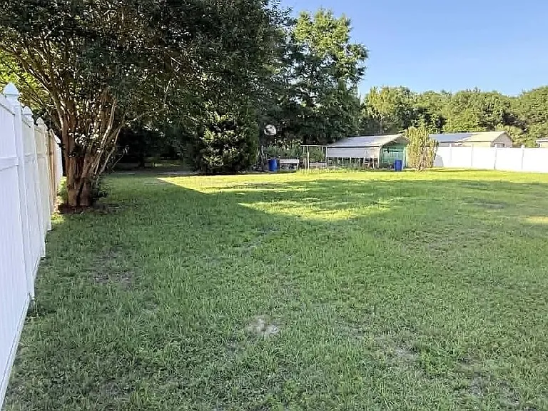 54 Cannon Dr — Photo 21
