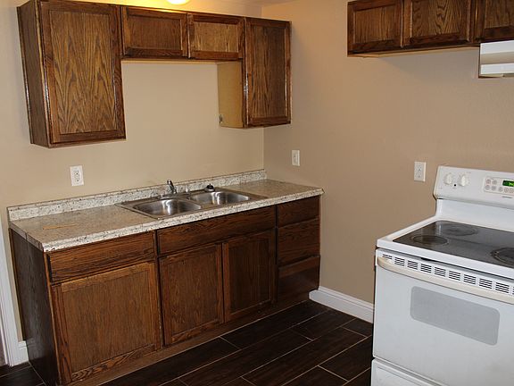 3rd image of 2405 Avenue N APT B