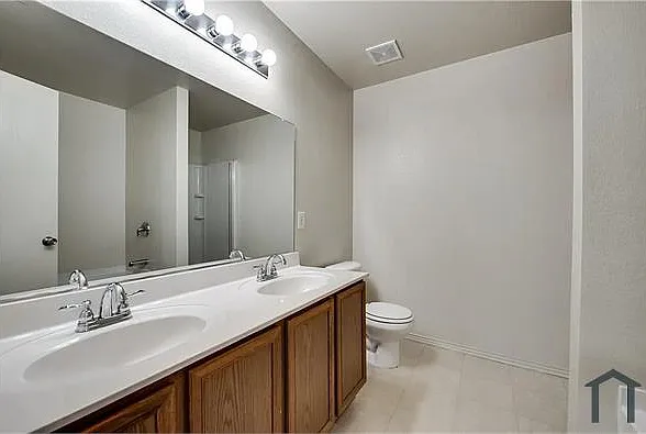 1109 Boxwood Dr — Photo 18