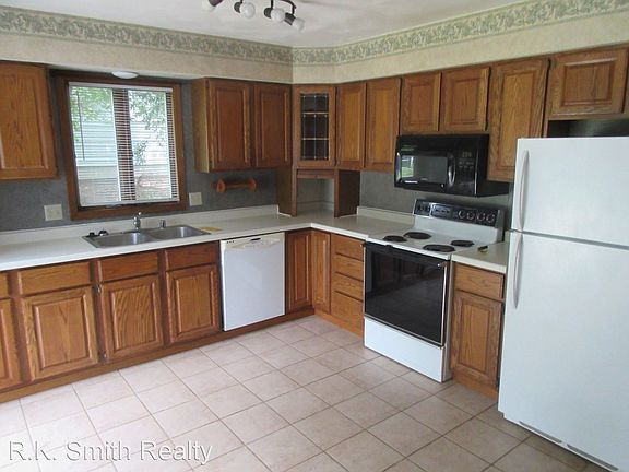 4th image of 1113 Nantucket Dr