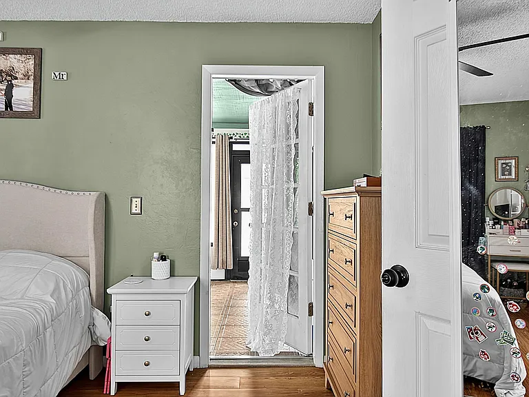 4 Zanzibar Balsan Ct — Photo 36
