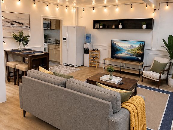 4th image of 7239 Obrien St #2