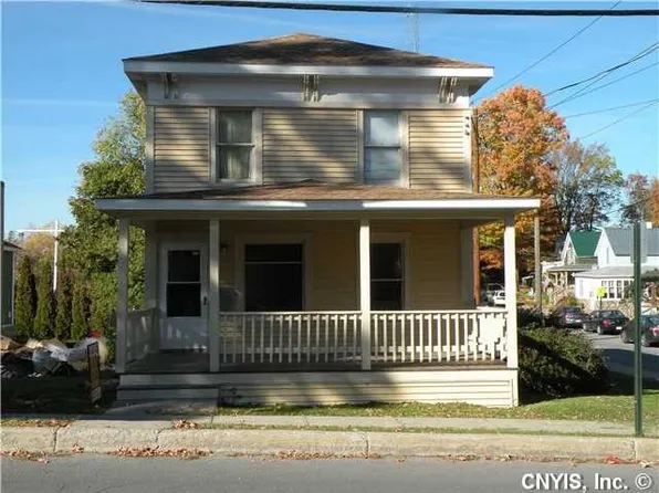 63 Walton St, Alexandria Bay, NY 13607