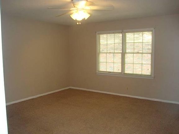 5th image of 4500 Woodland Hills Dr
