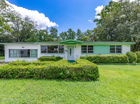 6901 LAGNEY Circle, Jacksonville, FL 32208