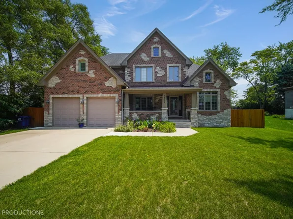 7309 Capitol Dr, Darien, IL 60561