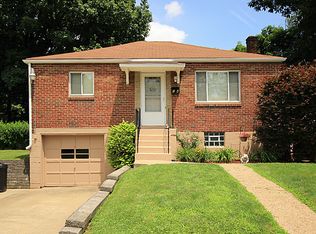 11 Fleck Ct, Carnegie, PA 15106