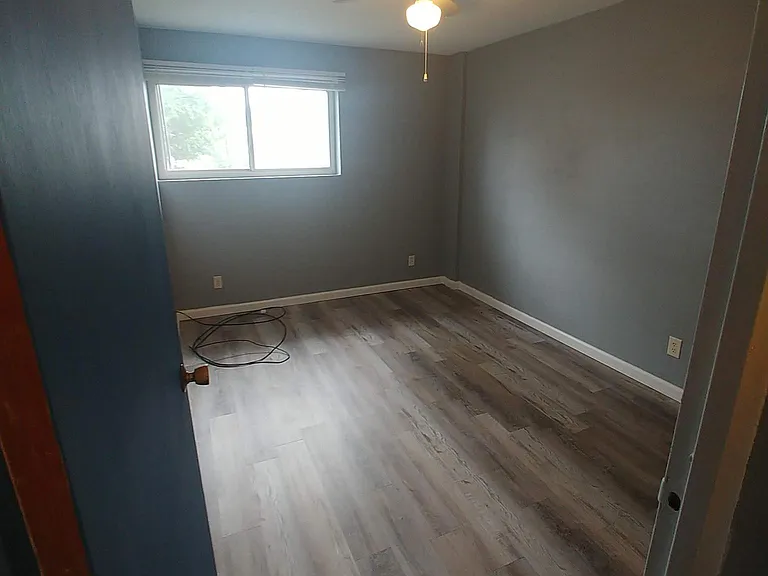 210 E Mulberry St #8 — Photo 12