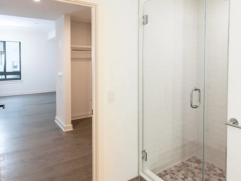 70 N St SE #606 — Photo 12