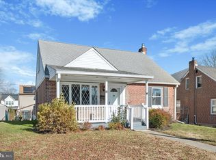 421 Lawrence Rd, Havertown, PA 19083