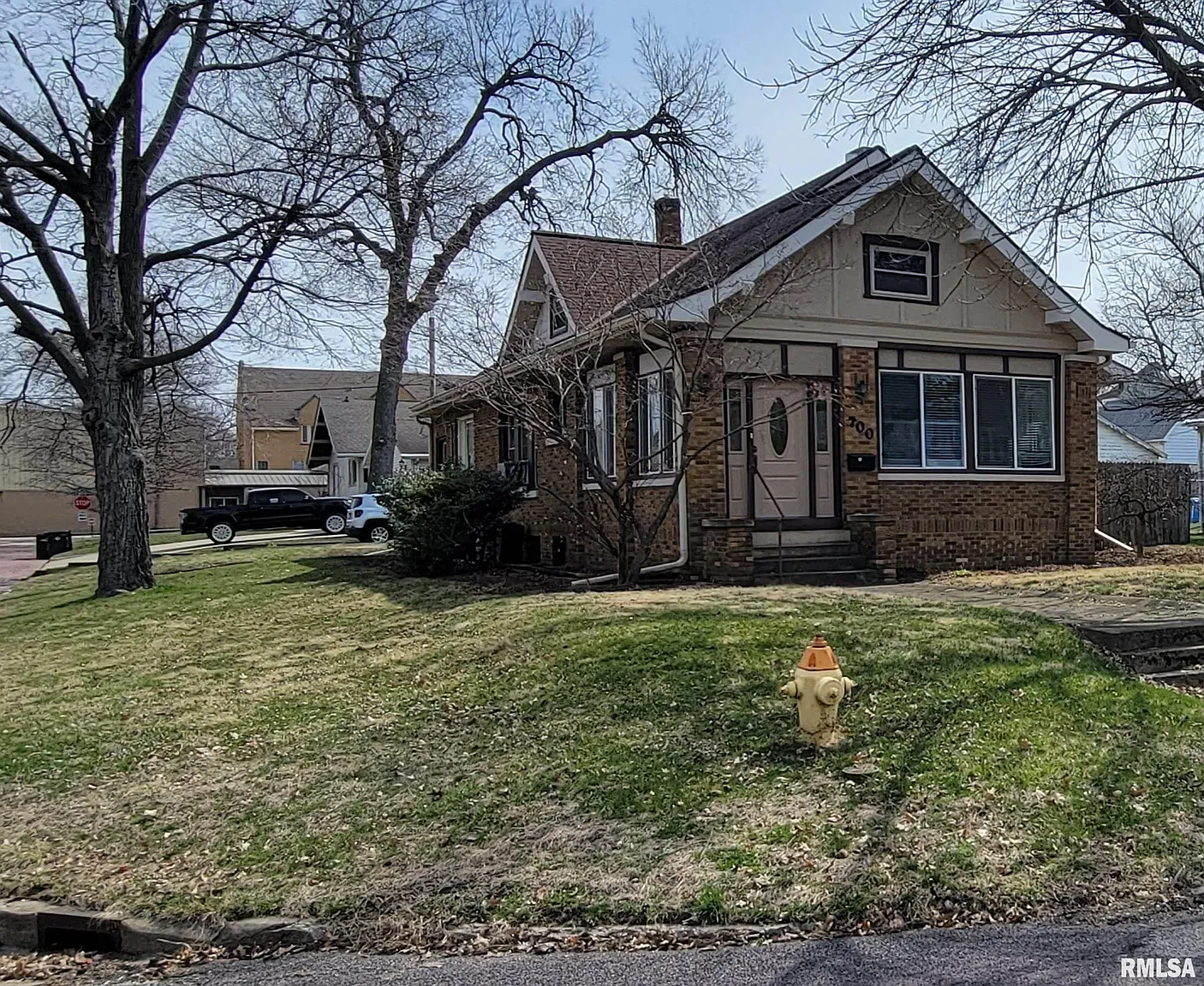 700 Summer St photo 1