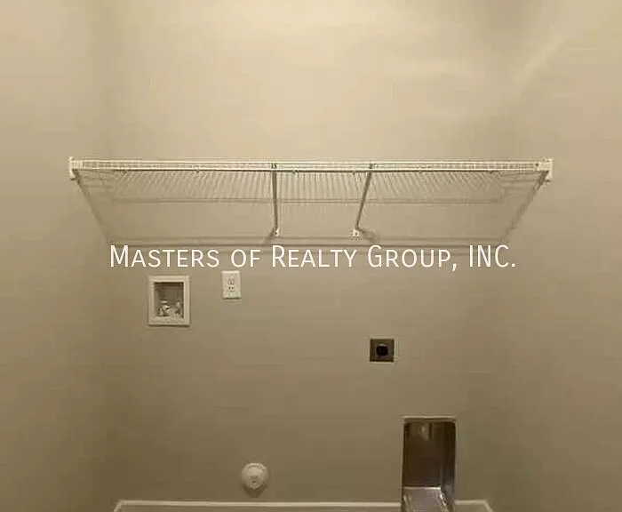 96 Avalon Way — Photo 3