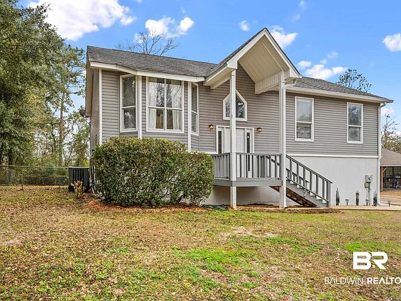 2nd image of 18786 Hillside Cir S