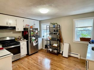 140 Chelsea St #3, Boston, MA 02128
