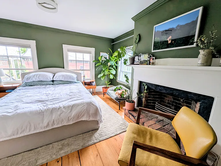 164 Danforth St #3 — Photo 4
