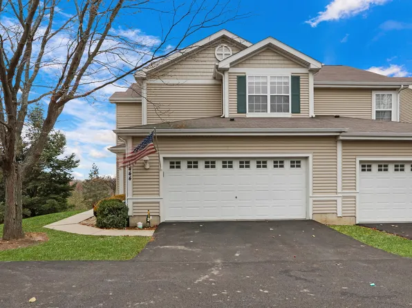 1444 W Remington Ln, Round Lake, IL 60073