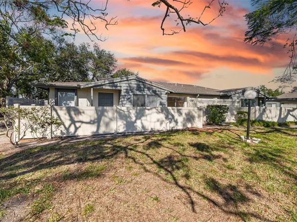 2925 29th Ave W, Bradenton, FL 34205
