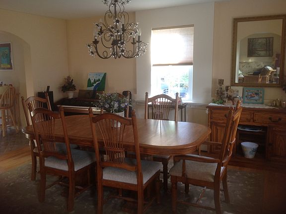 14.6 x 14.6 Dining Room