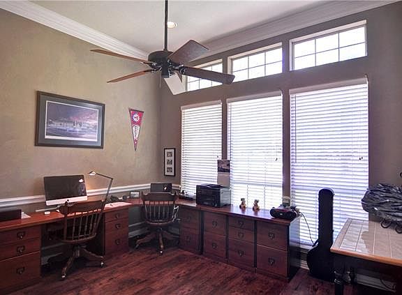 5th image of 5402 Juniper Ct