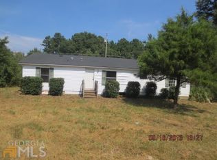 211 Dundee Lake Cir, Griffin, GA