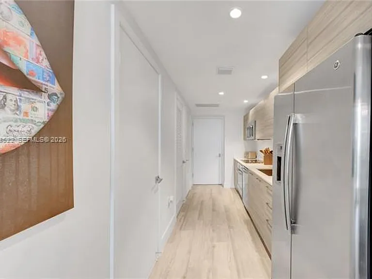 121 NE 34th St #2815 — Photo 5