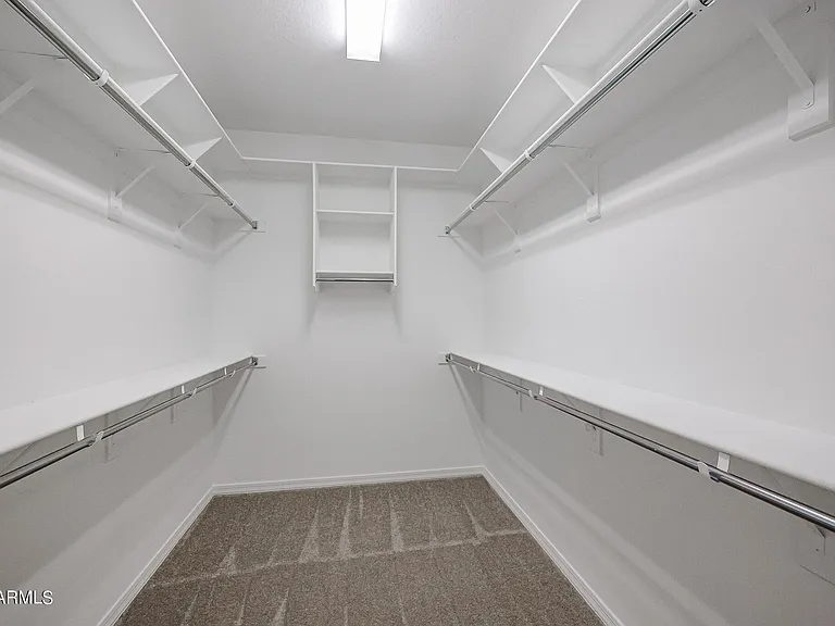 9028 W Georgia Ave — Photo 9