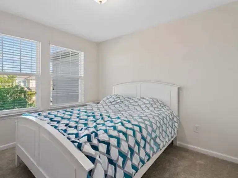 11811 Meadowgate Pl — Photo 10