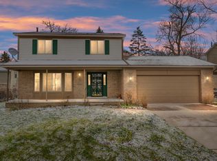 2759 Dearborn Ave, Rochester Hills, MI 48309