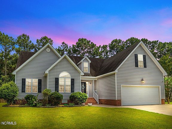 3rd image of 2029 Cherrytree Lane
