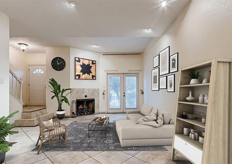 1st image of 7350 Kirby Dr APT 5