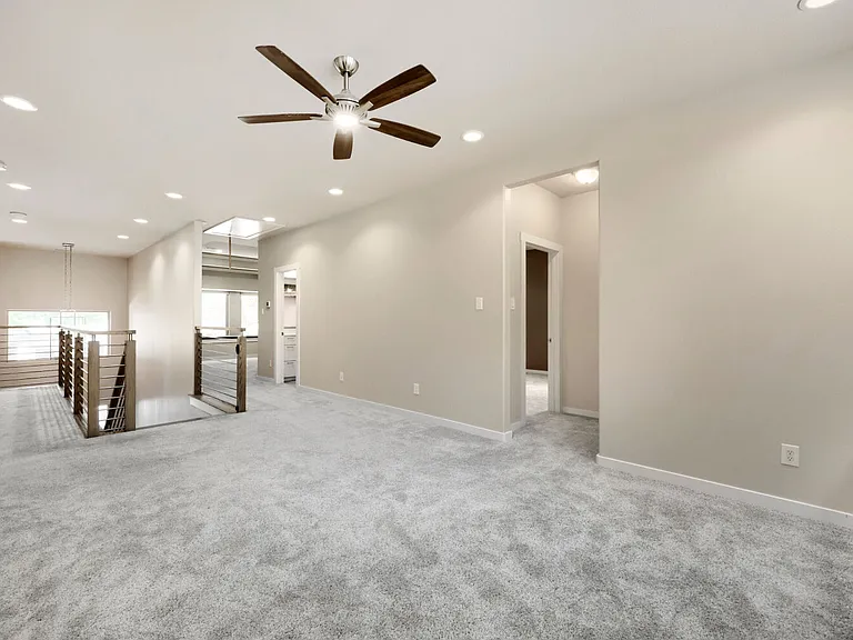 1806 Tucker St — Photo 15