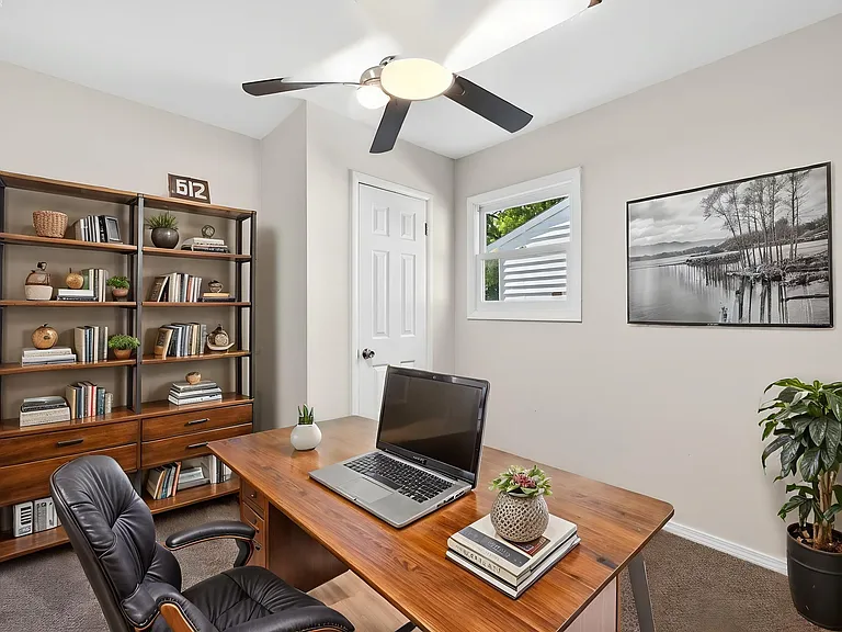3945 Crosby Dr — Photo 16