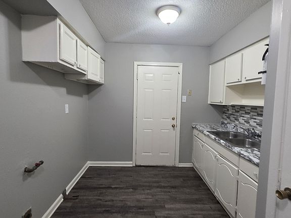 4th image of 3641 Allandale Ln