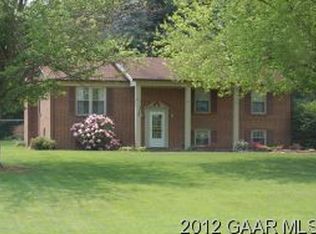 1256 Rockfish Rd, Waynesboro, VA 22980