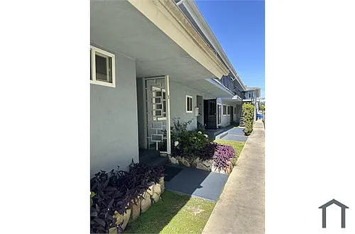 620 S Flower St Photo 1
