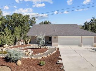 27461 Buckpasser Dr, Tehachapi, CA 93561