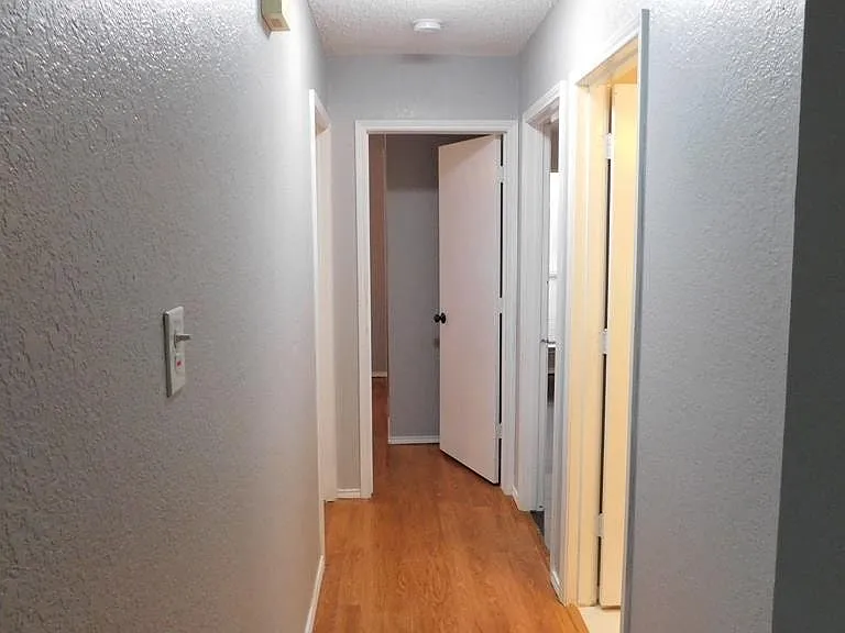 8232 Meadowbrook Dr — Photo 92