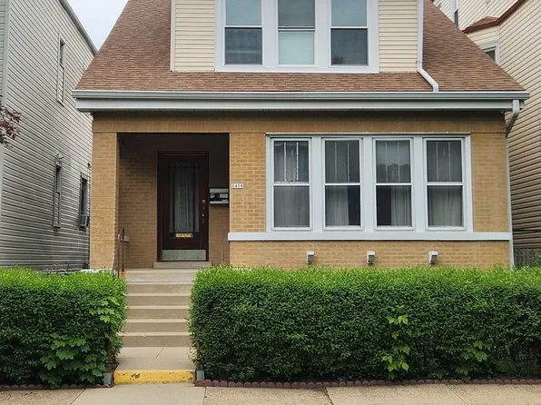 3456 N Whipple St, Chicago, IL 60618