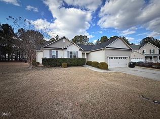 491 Blaze Ridge Dr, Smithfield, NC 27577