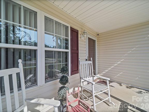 2nd image of 414 E East Village Dr