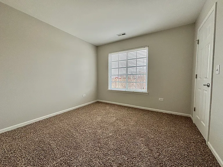 1304 Kettleson Dr — Photo 16