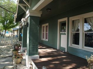 106 Brink Ave, Center Point, TX 78010